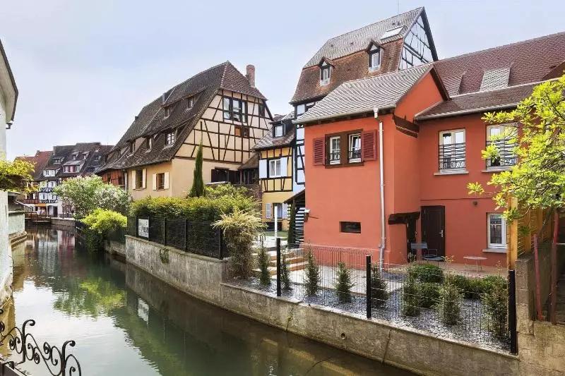 ホテル Le Colombier Suites