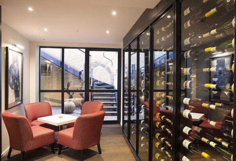 בית מלון כפרי Le Colombier Suites