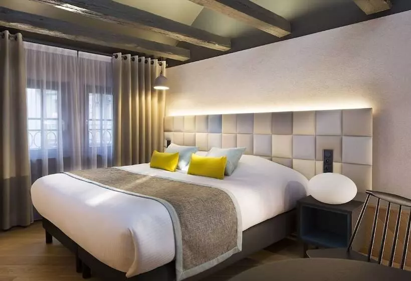 ホテル Le Colombier Suites