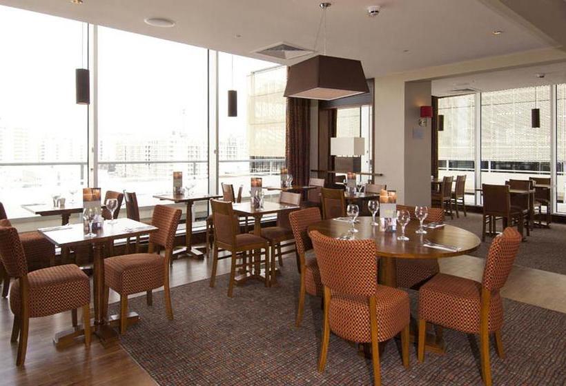 Fotos del hotel Premier Inn London Stratford:  4