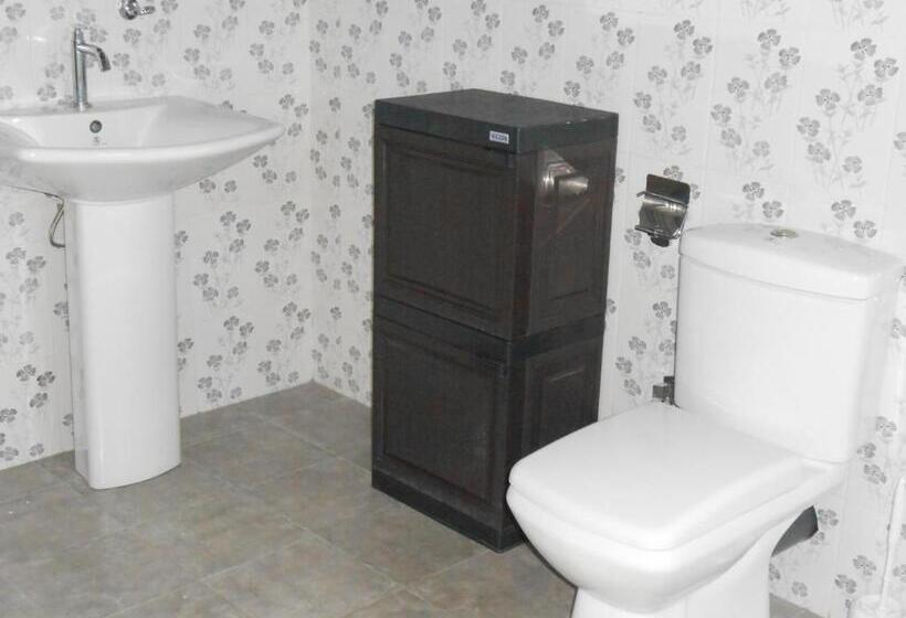 فندق Shell Resort