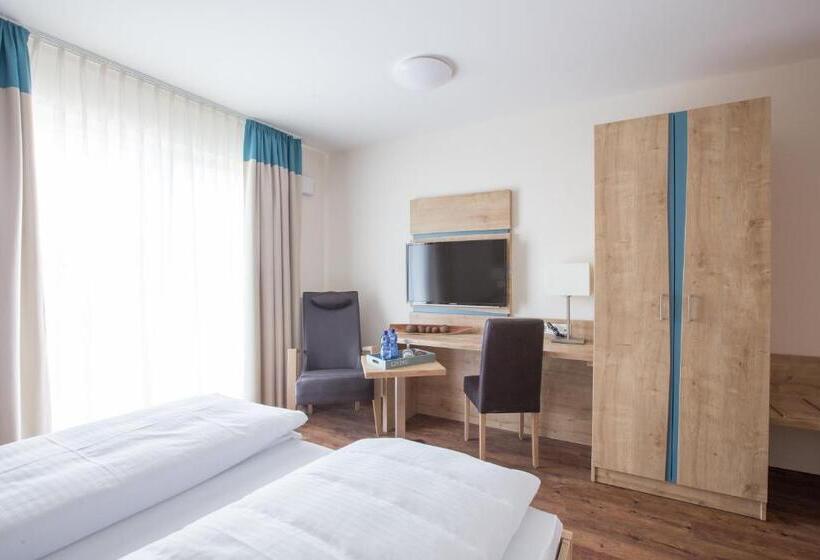 ホテル Sonnenhalde Landgasthof Bieg