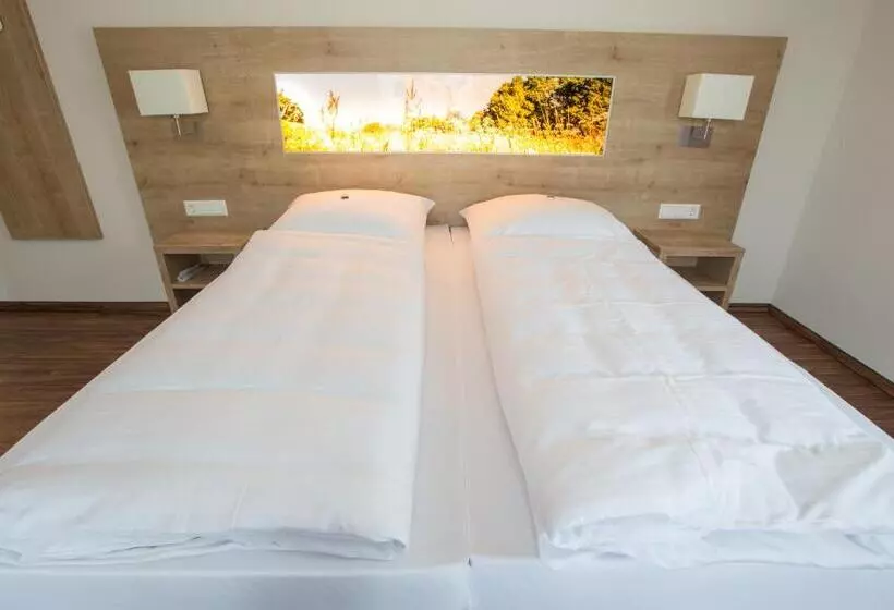 ホテル Sonnenhalde Landgasthof Bieg