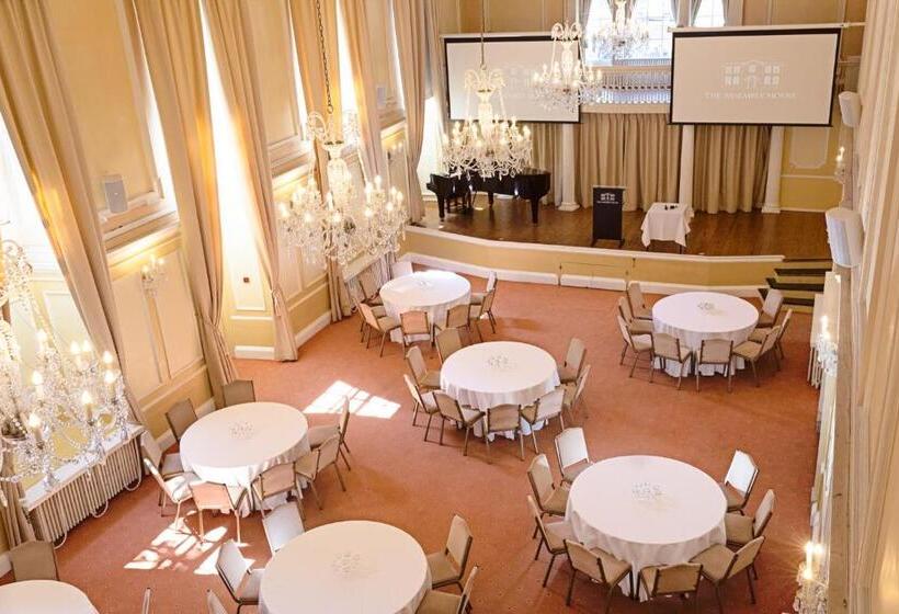 فندق The Assembly House