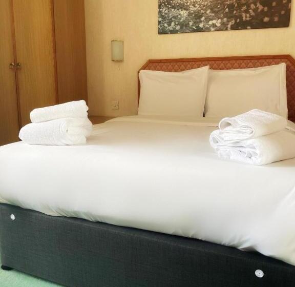 בית מלון כפרי The Grand