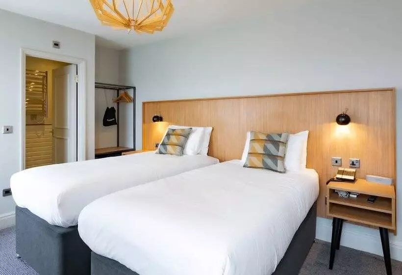 ホテル Victoria Inn