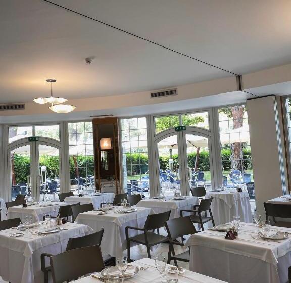 ホテル Vittoria Parc