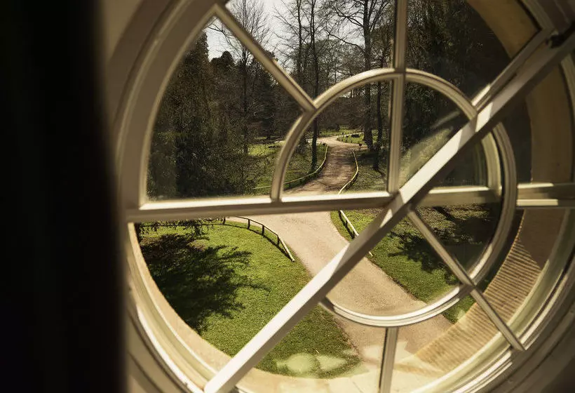 Middleton Lodge