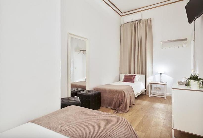 Пансион Plaza Catalunya Guest House