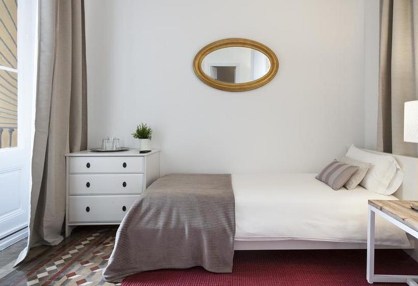 Пансион Plaza Catalunya Guest House