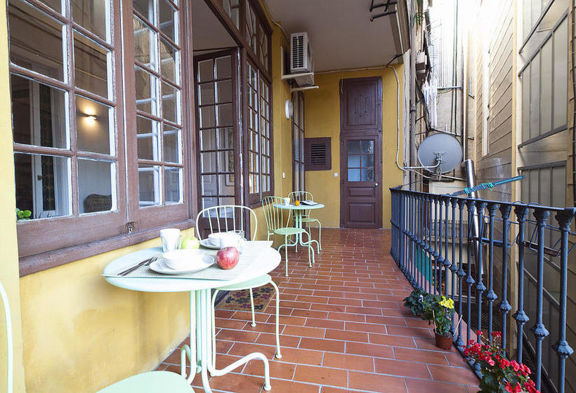 Пансион Plaza Catalunya Guest House