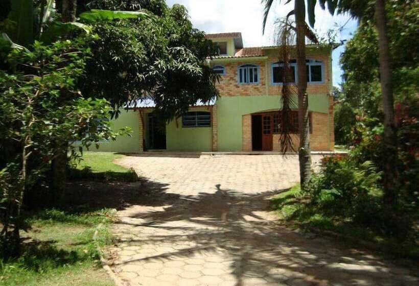 פנסיון Pousada Dona Francisca