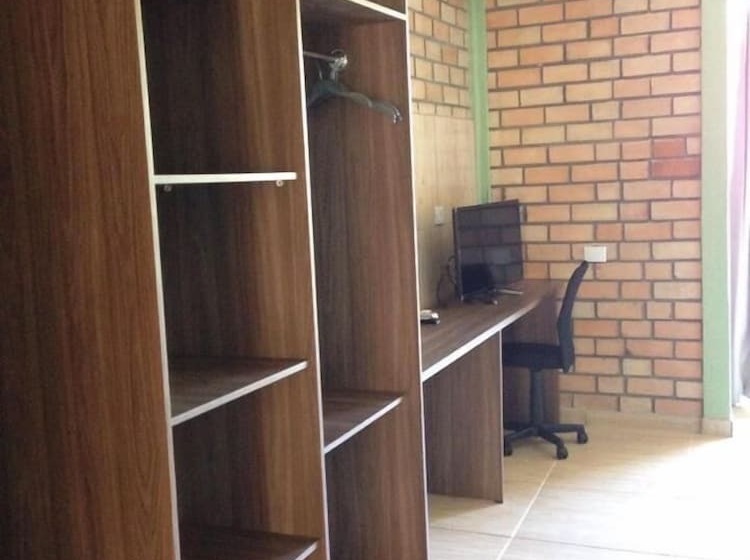 פנסיון Pousada Dona Francisca