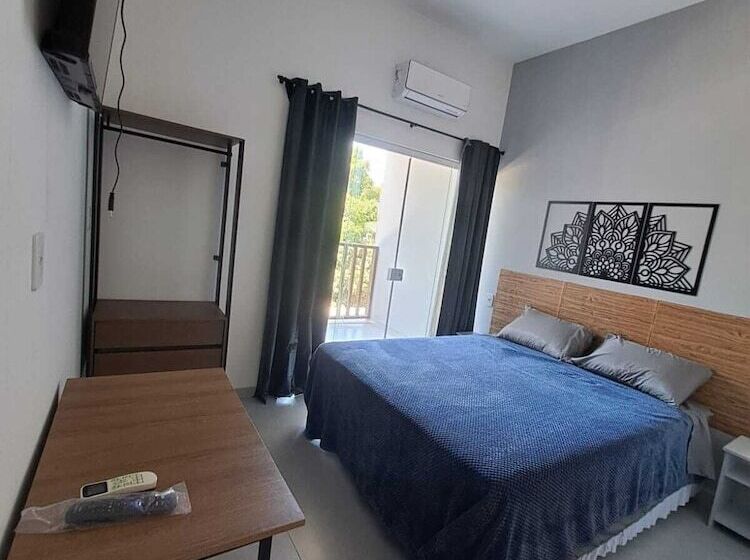 פנסיון Pousada Dona Francisca