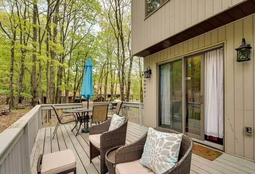 Albrightsville Family Hideaway W/ Private Hot Tub!