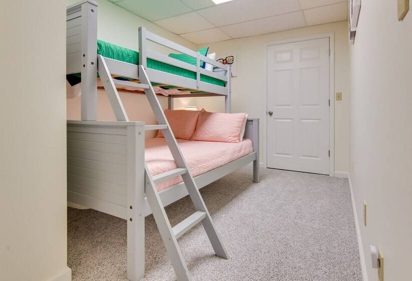 Bright Asheville Retreat With Hot Tub & Decks!