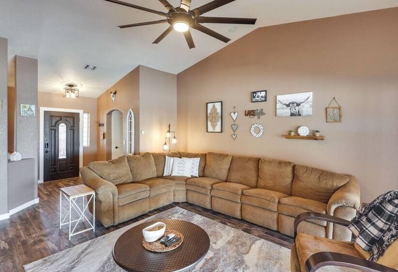 Bullhead City Oasis W/ Fire Pit + Mtn View!