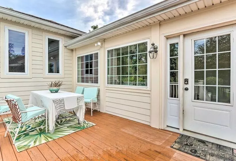 Charles Town Home W/ Private Pool & Hot Tub