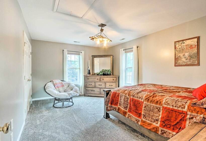 Charles Town Home W/ Private Pool & Hot Tub