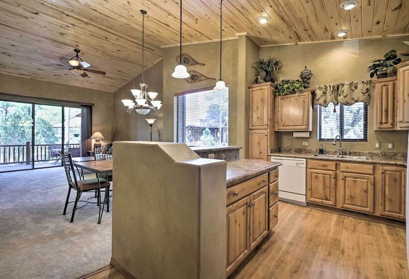 Charming Cabin Retreat   4 Mi To Fool Hollow Lake!