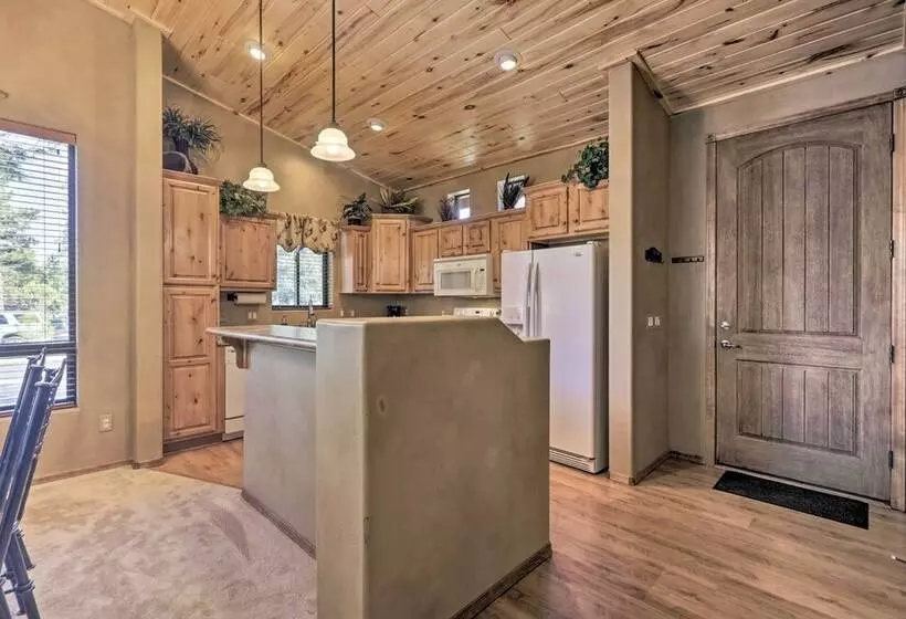 Charming Cabin Retreat   4 Mi To Fool Hollow Lake!