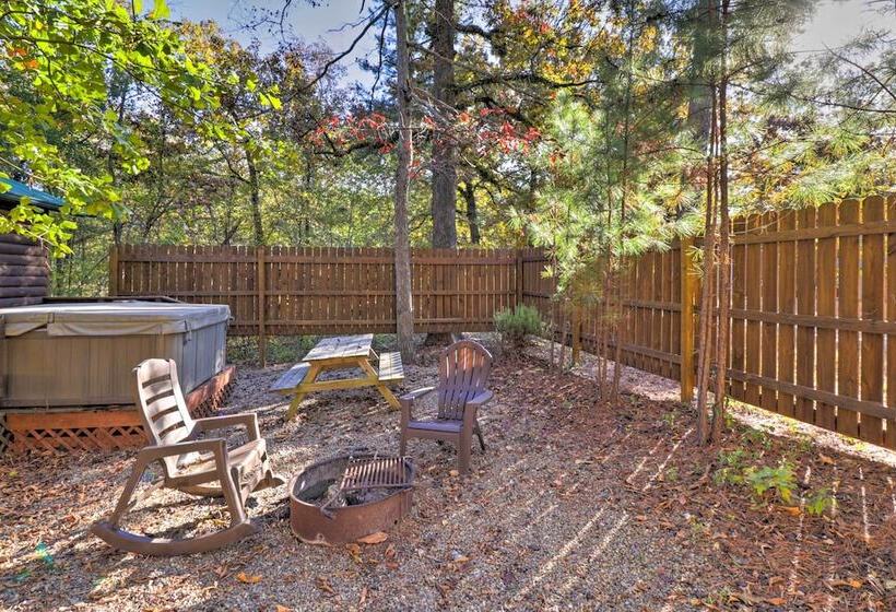 Cozy Cabin W/ Hot Tub   4 Mi To Broken Bow Lake!