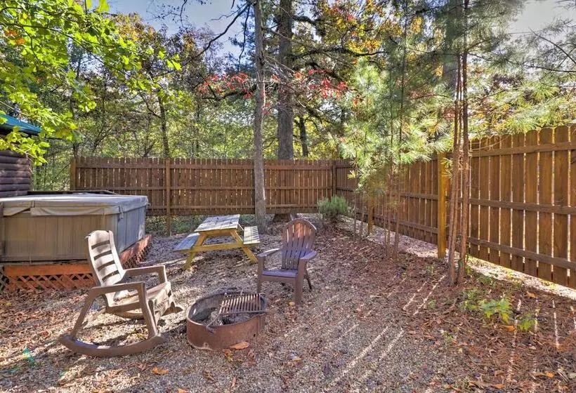 Cozy Cabin W/ Hot Tub   4 Mi To Broken Bow Lake!