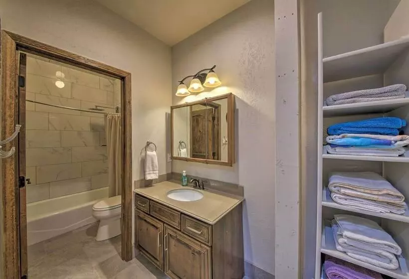 Expansive Group Lake House W/ Private Hot Tub!