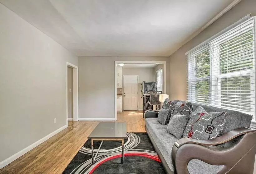 Family Friendly Atlanta Home ~ 3 Mi To Downtown!