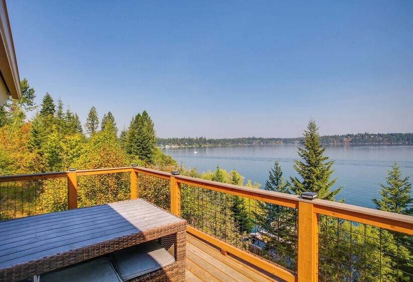 Hillside Home W/ Dock ~ 8 Mi To Coeur D Alene!