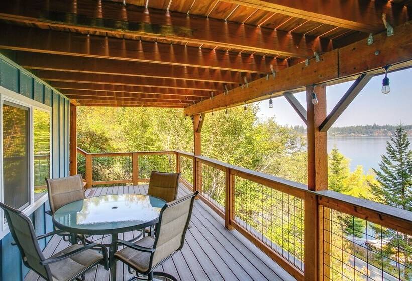 Hillside Home W/ Dock ~ 8 Mi To Coeur D Alene!