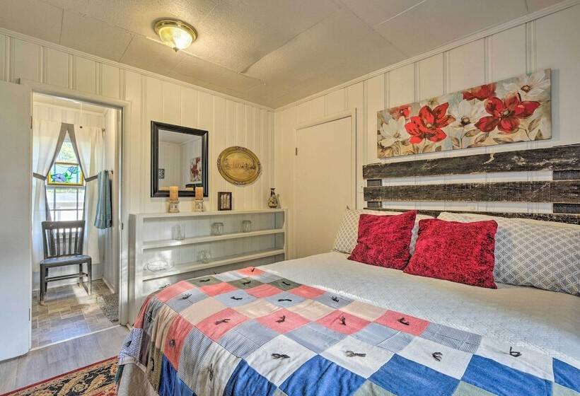 Homey Horse Farm Hideaway ~ 6 Mi To Ky Horse Park!