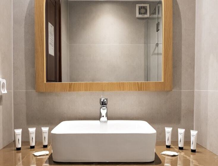 호텔 Alexandra Beach