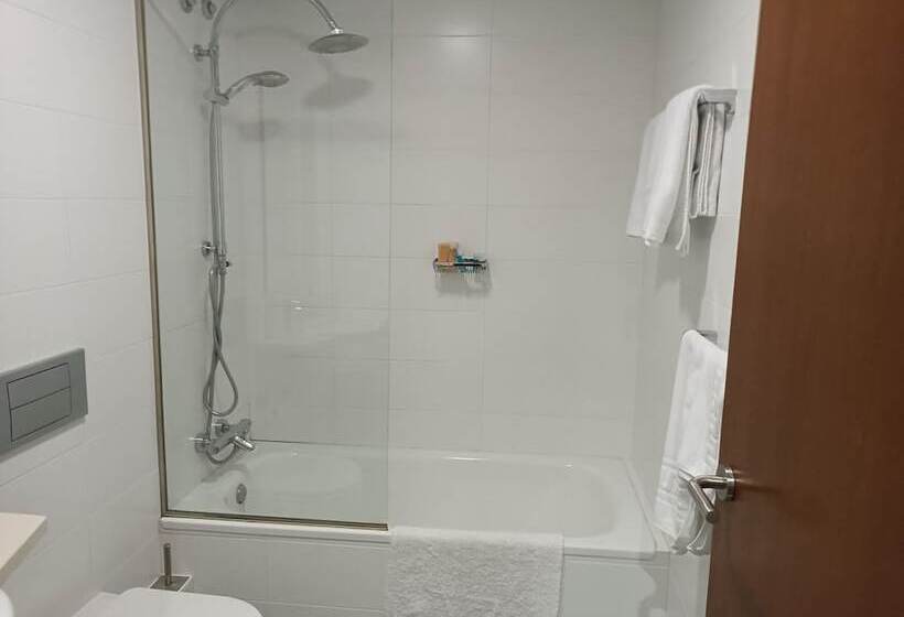 هتل Casa Das Capelas