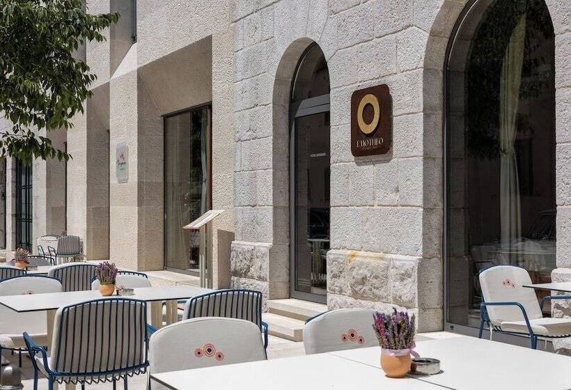 Отель Emotheo Heritage