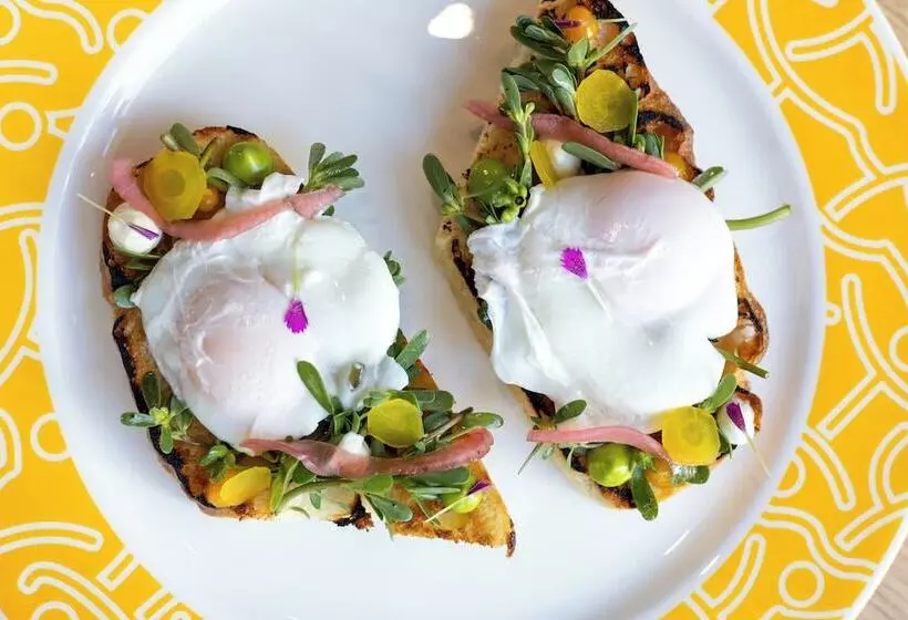 Hotelli Emotheo Heritage