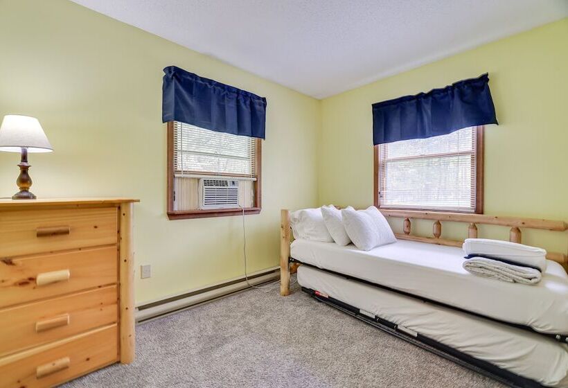 Swim, Hike & Unwind: Resort Cabin In Lake Ariel!