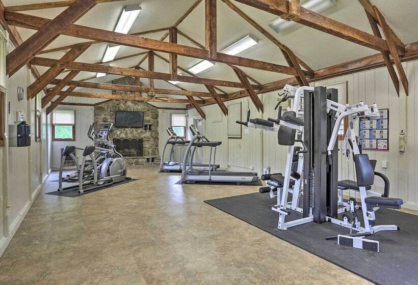 Swim, Hike & Unwind: Resort Cabin In Lake Ariel!