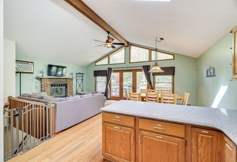 Swim, Hike & Unwind: Resort Cabin In Lake Ariel!