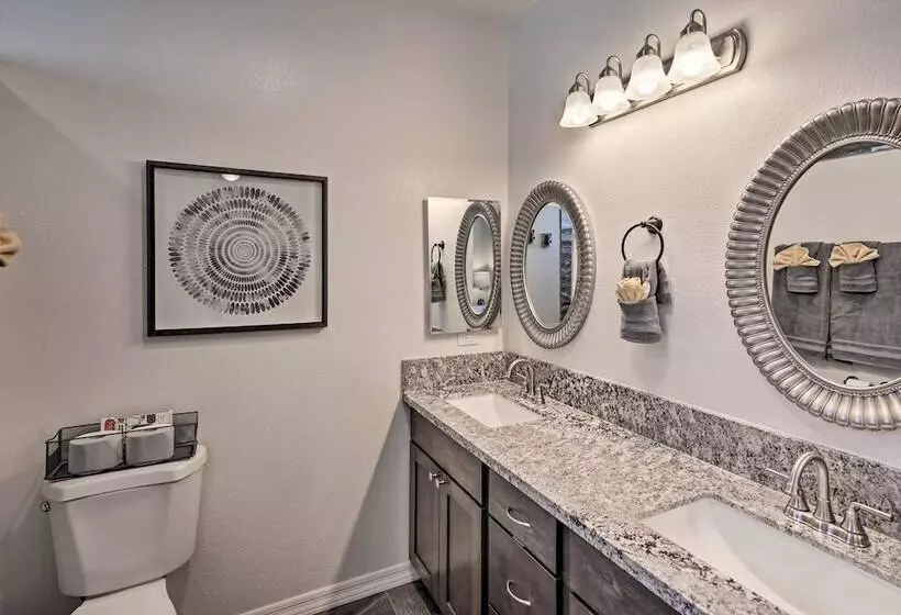 Luxe Home W/ Ohv Access, 5 Mi To Lake Mohave!