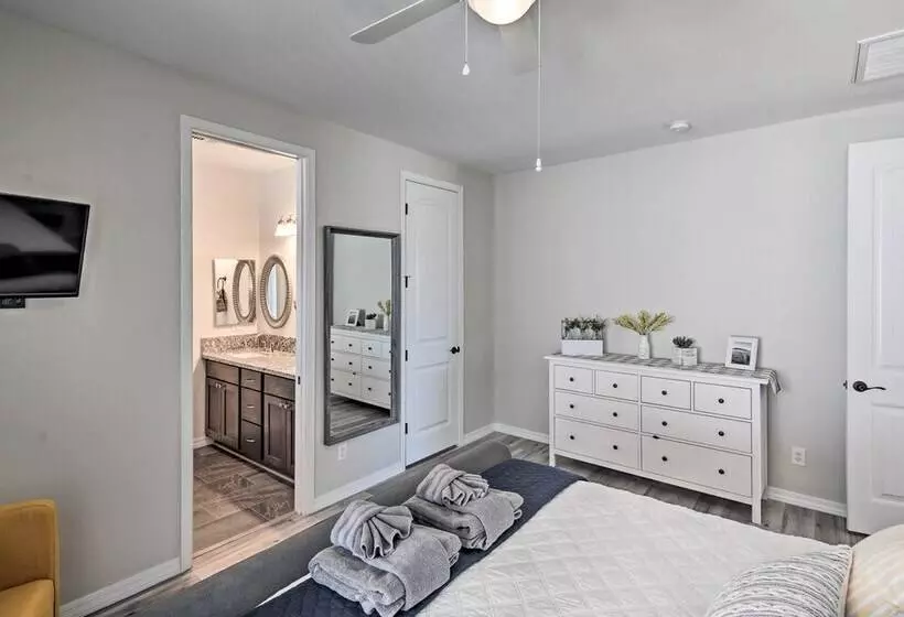 Luxe Home W/ Ohv Access, 5 Mi To Lake Mohave!