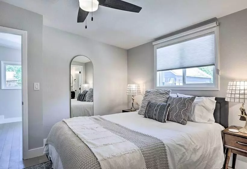 Midtown Reno Oasis W/ Private Hot Tub & Fire Pit