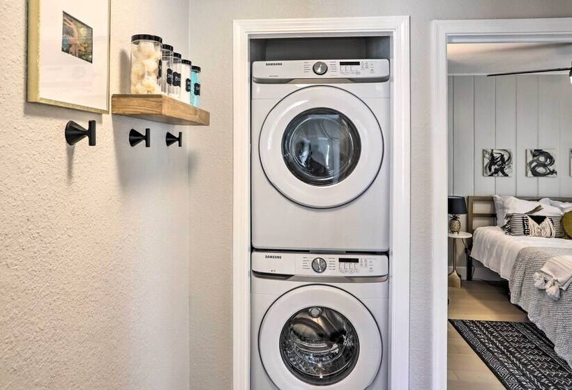 Midtown Reno Oasis W/ Private Hot Tub & Fire Pit