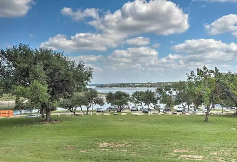 Modern Lake Travis Haven W/ Resort Amenities!