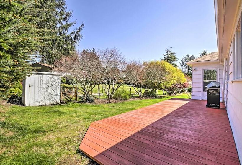 Salty Dog Cottage In Netarts W/ Deck