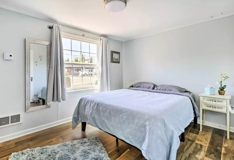 Salty Dog Cottage  In Netarts W/ Deck