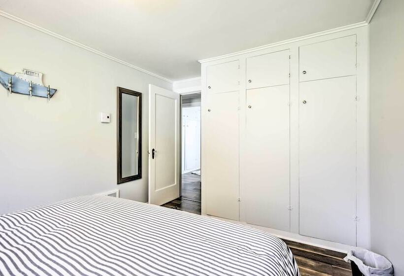 Salty Dog Cottage In Netarts W/ Deck