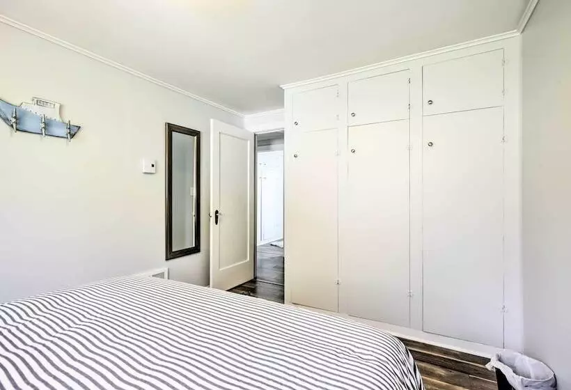 Salty Dog Cottage  In Netarts W/ Deck