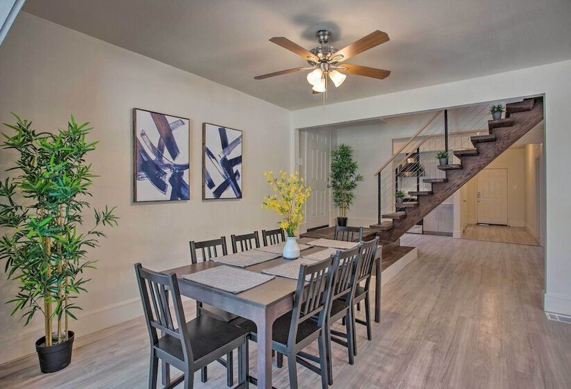 Pet Friendly Dallas Home: Close To Downtown!