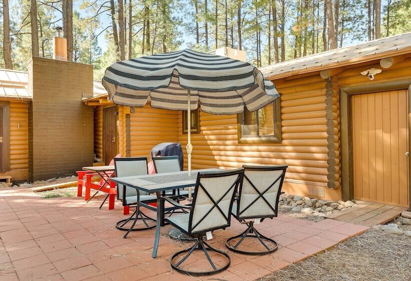 11 Mi To Rainbow Lake: Family Home W/ Large Yard